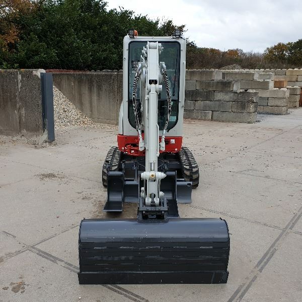 minigraver takeuchi TB225 huren